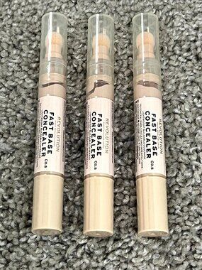 Revolution Fast Base Concealer C 0.5 3 Pack